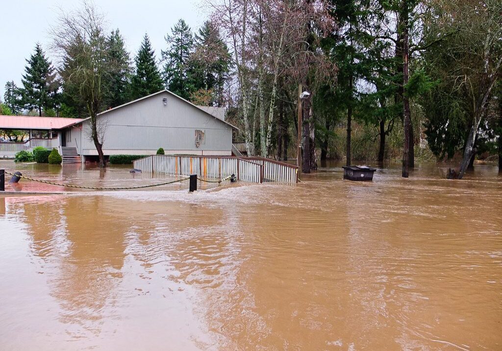 6728416271_f317e10640_b-1024x768